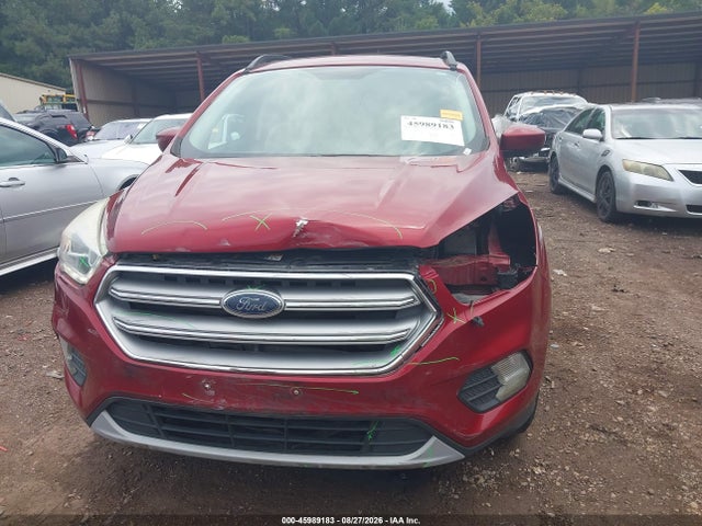 2017 Ford Escape Se მანქანა იყიდება აუქციონზე, vin: 1FMCU0GD8HUC65775, აუქციონის ნომერი: 45989183