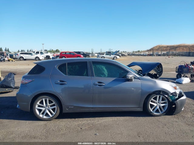 45989203 :رقم المزاد ، JTHKD5BH7G2251771 vin ، 2016 Lexus Ct 200h مزاد بيع