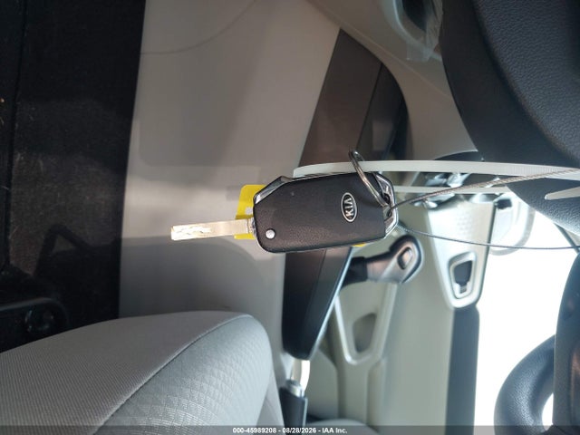 2020 Kia Soul Lx მანქანა იყიდება აუქციონზე, vin: KNDJ23AU7L7728265, აუქციონის ნომერი: 45989208