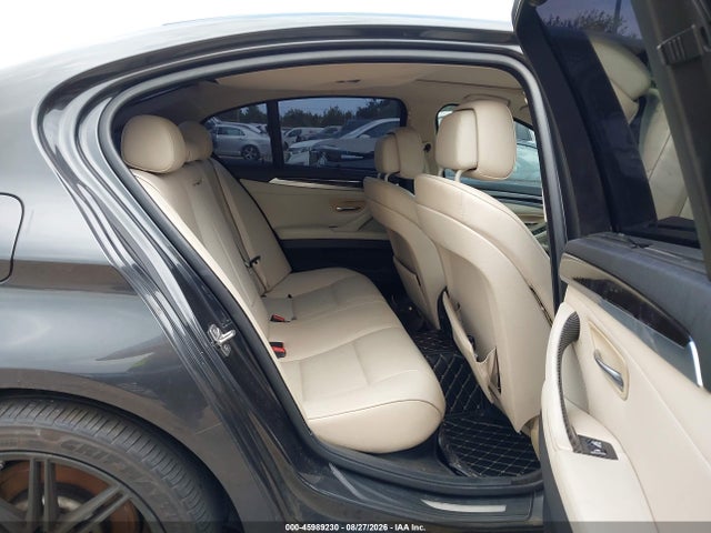 2011 Bmw 528i მანქანა იყიდება აუქციონზე, vin: WBAFR1C58BC744344, აუქციონის ნომერი: 45989230