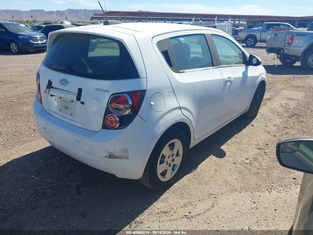 Chevrolet Sonic Ls Auto 2015 1G1JA6SHXF4120339 Image 4