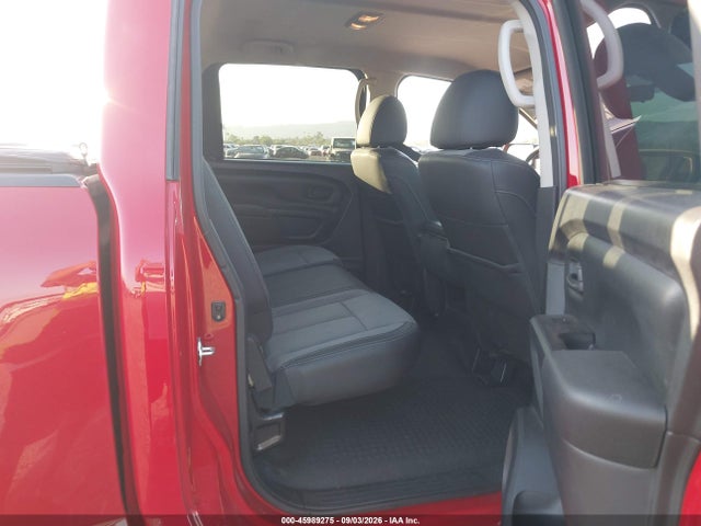 1N6AA1EC2LN510834 Nissan Titan S 4x4