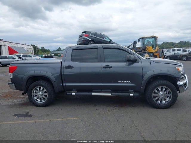 Продаж на аукціоні авто 2013 Toyota Tundra Grade 5.7l V8, vin: 5TFDW5F12DX292891, номер лоту: 45989280