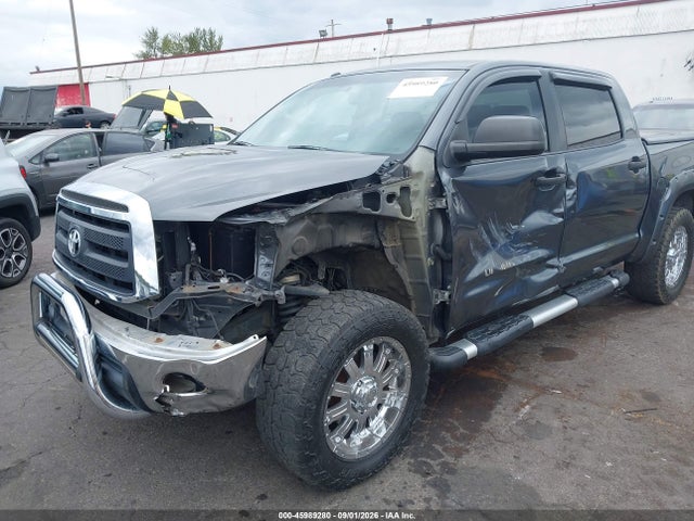 Продаж на аукціоні авто 2013 Toyota Tundra Grade 5.7l V8, vin: 5TFDW5F12DX292891, номер лоту: 45989280
