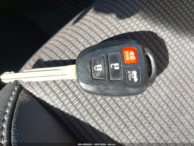 Продажа на аукционе авто 2019 Toyota Corolla Se, vin: 5YFBURHEXKP912774, номер лота: 45989281
