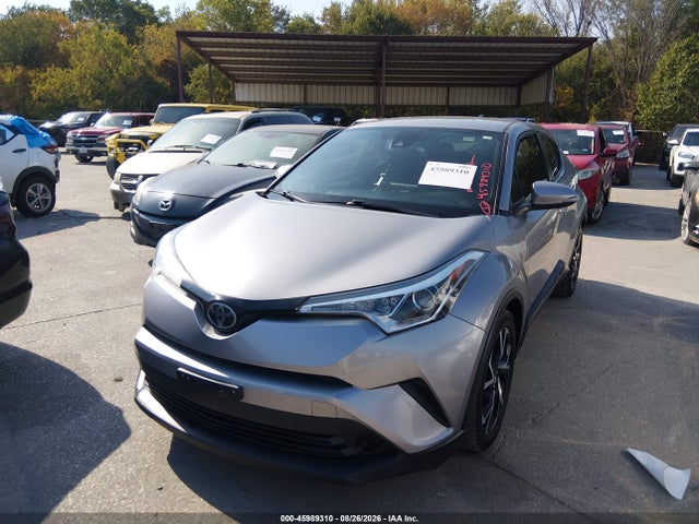 Toyota C-HR XLE 2018 NMTKHMBX6JR005994 Image 6