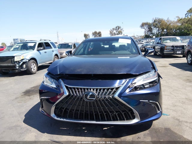 Lexus ES 300H 2024 58ADA1C1XRU048706 Image 12