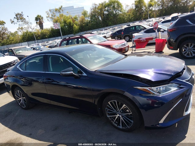 Lexus ES 300H 2024 58ADA1C1XRU048706 Image 13