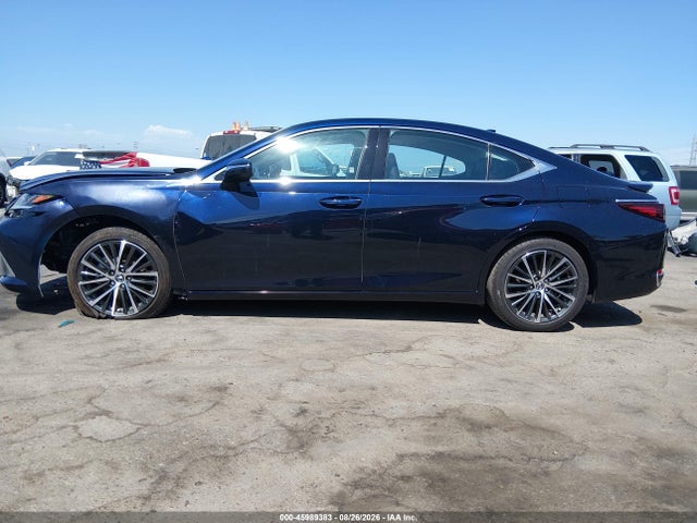 Lexus ES 300H 2024 58ADA1C1XRU048706 Image 14