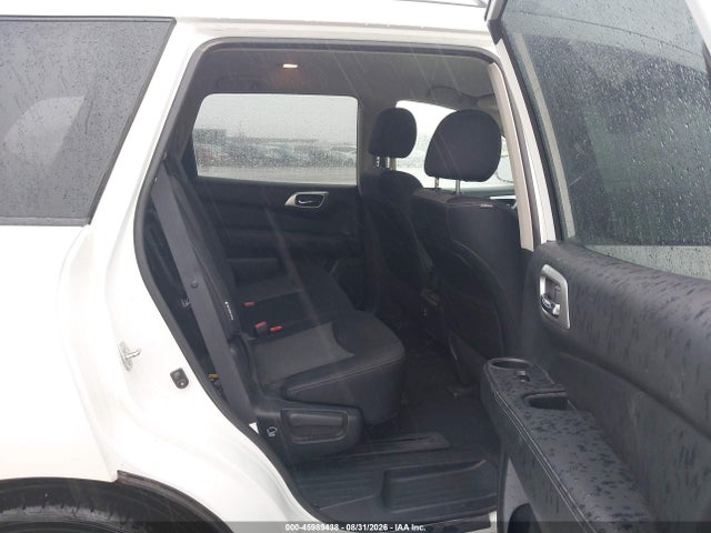 5N1DR2MN1JC668572 Nissan Pathfinder Sv