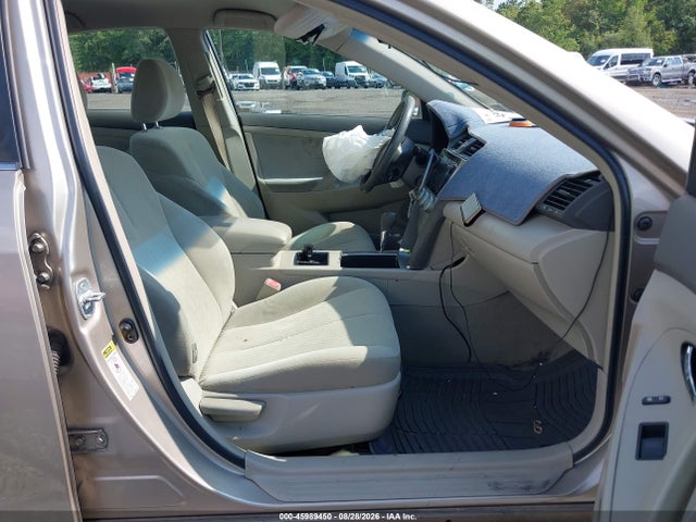 45989450 :رقم المزاد ، 4T1BE46K49U841539 vin ، 2009 Toyota Camry مزاد بيع