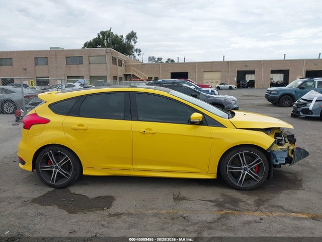 2018 Ford Focus St მანქანა იყიდება აუქციონზე, vin: 1FADP3L95JL244662, აუქციონის ნომერი: 45989455