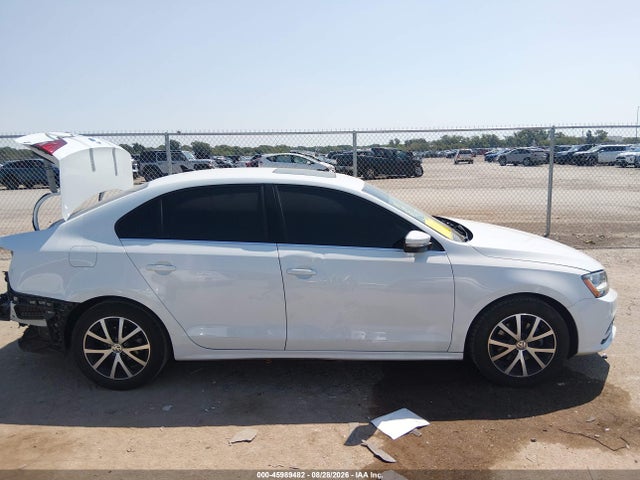 Продажа на аукционе авто 2018 Volkswagen Jetta 1.4t Se/1.4t Wolfsburg Edition, vin: 3VWDB7AJ3JM250615, номер лота: 45989482