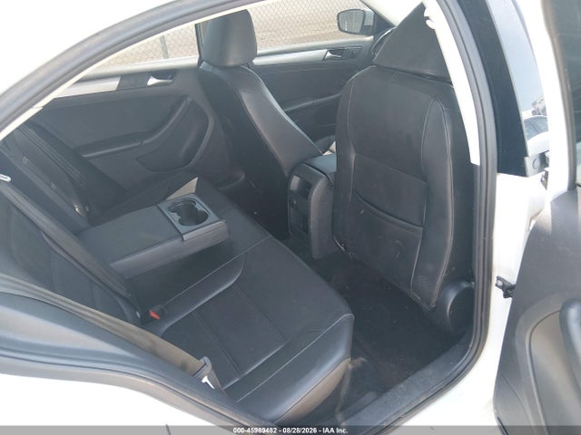 Продажа на аукционе авто 2018 Volkswagen Jetta 1.4t Se/1.4t Wolfsburg Edition, vin: 3VWDB7AJ3JM250615, номер лота: 45989482