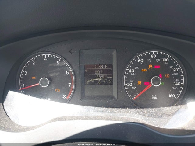 2014 Volkswagen Jetta 2.0l S მანქანა იყიდება აუქციონზე, vin: 3VW2K7AJ5EM427193, აუქციონის ნომერი: 45989493