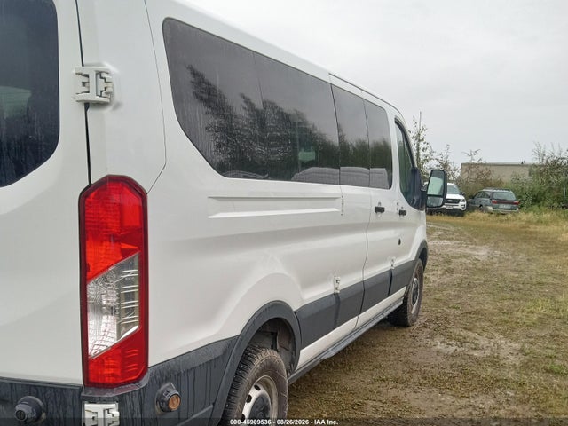 2018 1FBZX2ZM4JKB43094 main image