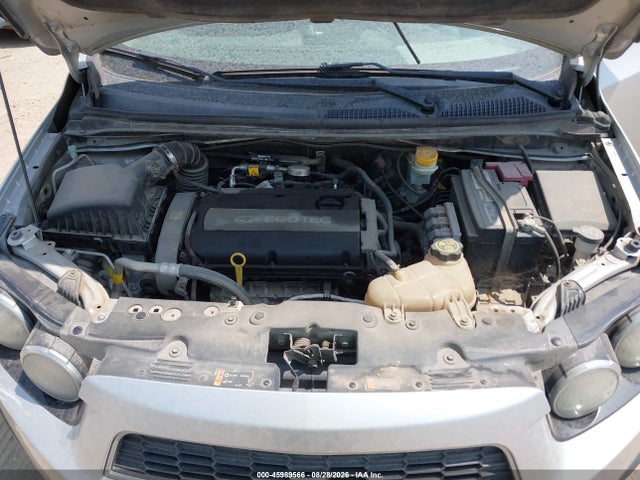 1G1JC6SH2E4101647 Chevrolet Sonic Lt Auto