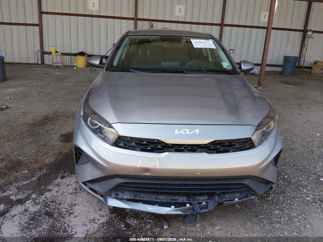 KIA Forte Lxs 2023 3KPF24AD6PE622391 Image 13