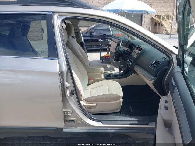 Subaru Outback 2.5i Premium 2016 4S4BSAEC5G3323573 Image 5