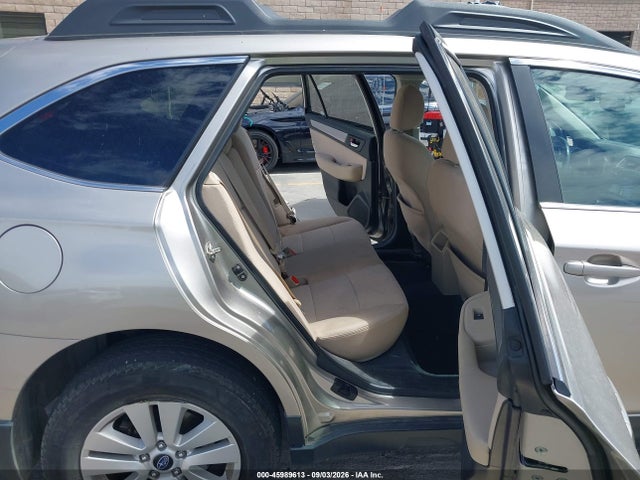 Subaru Outback 2.5i Premium 2016 4S4BSAEC5G3323573 Image 8