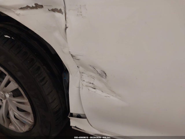 45989618 :رقم المزاد ، 4T1BF1FKXCU525677 vin ، 2012 Toyota Camry Le مزاد بيع