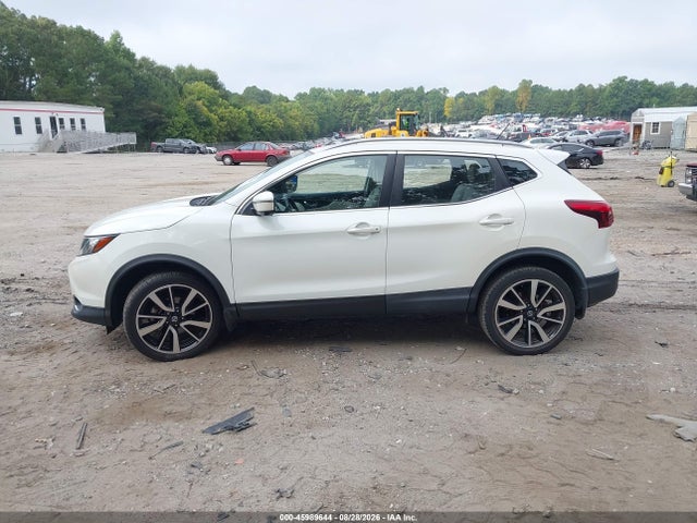 JN1BJ1CP9JW163820 Nissan Rogue Sport Sl