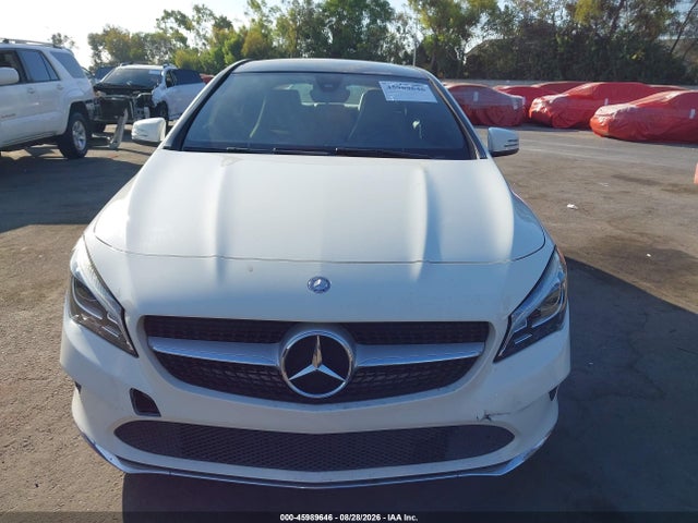 WDDSJ4EB9JN513975 Mercedes-Benz CLA 250