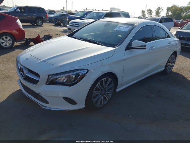 WDDSJ4EB9JN513975 Mercedes-Benz CLA 250
