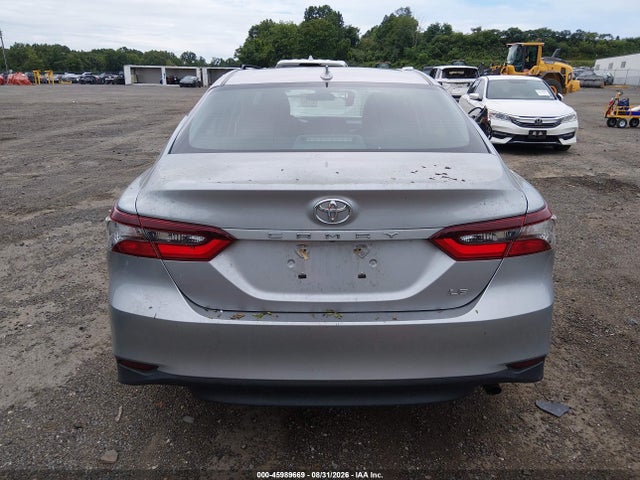 2021 Toyota Camry Le მანქანა იყიდება აუქციონზე, vin: 4T1C11AK4MU554927, აუქციონის ნომერი: 45989669