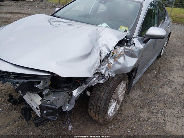 2021 Toyota Camry Le მანქანა იყიდება აუქციონზე, vin: 4T1C11AK4MU554927, აუქციონის ნომერი: 45989669