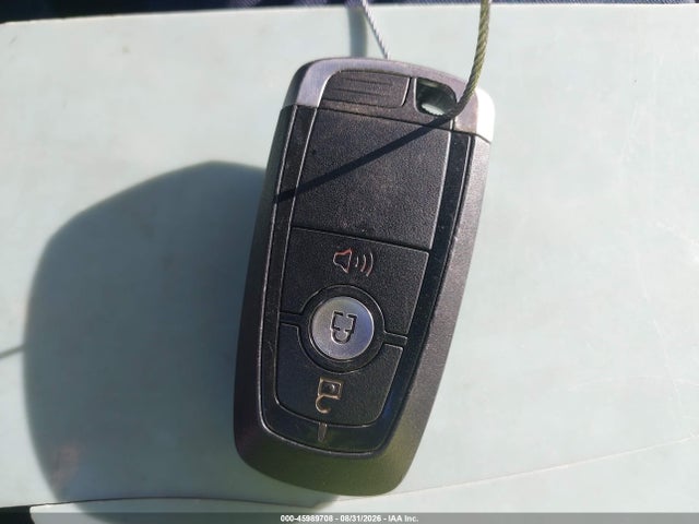 2022 Ford Maverick Lariat მანქანა იყიდება აუქციონზე, vin: 3FTTW8E3XNRA33785, აუქციონის ნომერი: 45989708