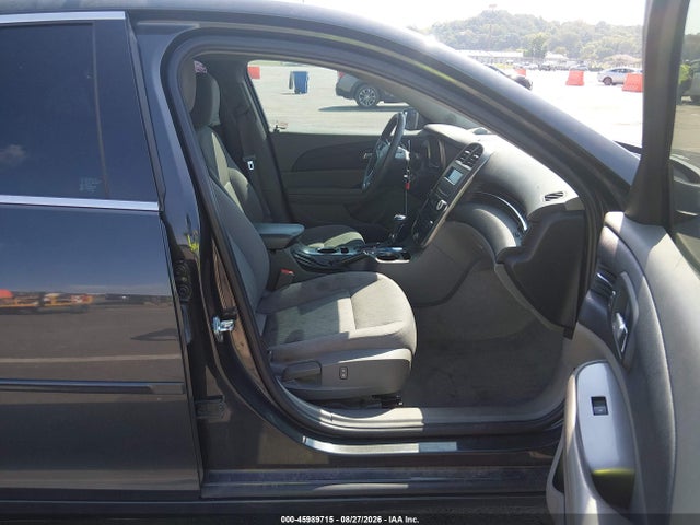 45989715 :رقم المزاد ، 1G11B5SL6FF311837 vin ، 2015 Chevrolet Malibu Ls مزاد بيع