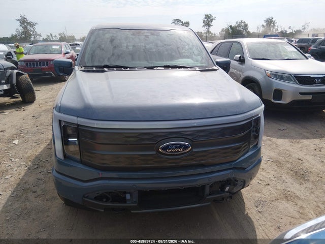 45989724 :رقم المزاد ، 1FT6W1EV9PWG06360 vin ، 2023 Ford F-150 Lightning Lariat مزاد بيع