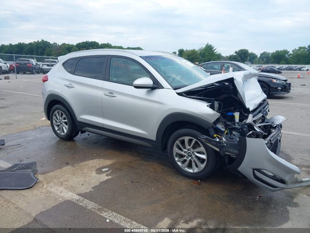 2016 Hyundai Tucson Se მანქანა იყიდება აუქციონზე, vin: KM8J33A47GU204971, აუქციონის ნომერი: 45989745