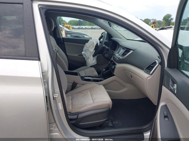 Aukcja sprzedaży 2016 Hyundai Tucson Se, vin: KM8J33A47GU204971, numer aukcji: 45989745