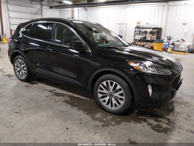 45989751 :رقم المزاد ، 1FMCU9DZ0LUB98005 vin ، 2020 Ford Escape Titanium Hybrid مزاد بيع