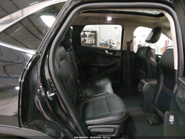 45989751 :رقم المزاد ، 1FMCU9DZ0LUB98005 vin ، 2020 Ford Escape Titanium Hybrid مزاد بيع
