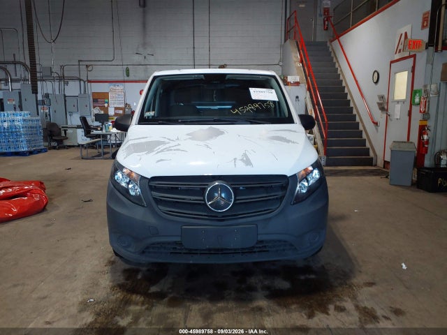 45989758 :رقم المزاد ، W1YV0CEYXN4176006 vin ، 2022 Mercedes-benz Metris مزاد بيع