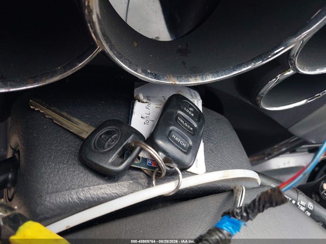 45989764 :رقم المزاد ، 2T1LR38EX3C058874 vin ، 2003 Toyota Matrix Xr مزاد بيع