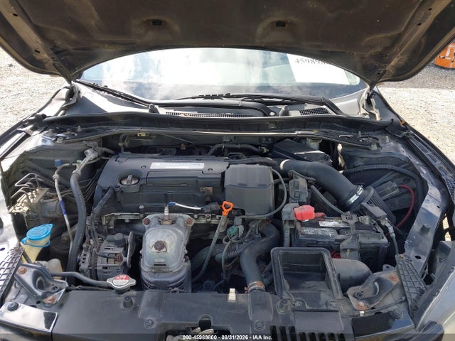 45989800 :رقم المزاد ، 1HGCR2F85FA005257 vin ، 2015 Honda Accord Ex-l مزاد بيع