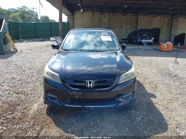 45989800 :رقم المزاد ، 1HGCR2F85FA005257 vin ، 2015 Honda Accord Ex-l مزاد بيع