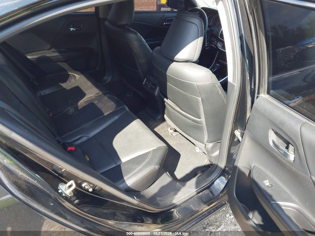 45989800 :رقم المزاد ، 1HGCR2F85FA005257 vin ، 2015 Honda Accord Ex-l مزاد بيع