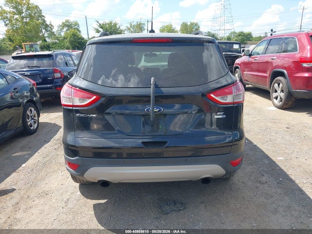 45989810 :رقم المزاد ، 1FMCU9G91FUB65028 vin ، 2015 Ford Escape Se مزاد بيع