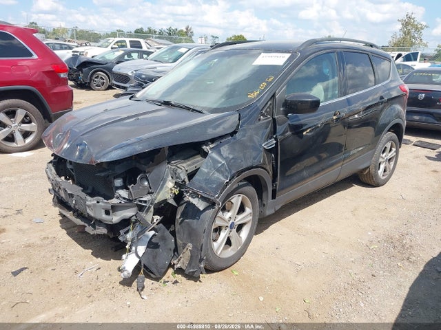 45989810 :رقم المزاد ، 1FMCU9G91FUB65028 vin ، 2015 Ford Escape Se مزاد بيع