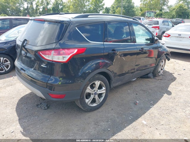 45989810 :رقم المزاد ، 1FMCU9G91FUB65028 vin ، 2015 Ford Escape Se مزاد بيع