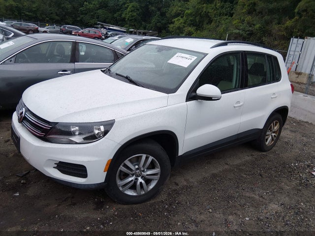 2016 Volkswagen Tiguan S მანქანა იყიდება აუქციონზე, vin: WVGBV7AX6GW543192, აუქციონის ნომერი: 45989849