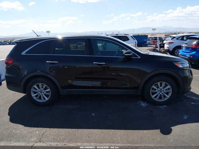 2019 Kia Sorento 2.4l L მანქანა იყიდება აუქციონზე, vin: 5XYPG4A31KG578650, აუქციონის ნომერი: 45989853