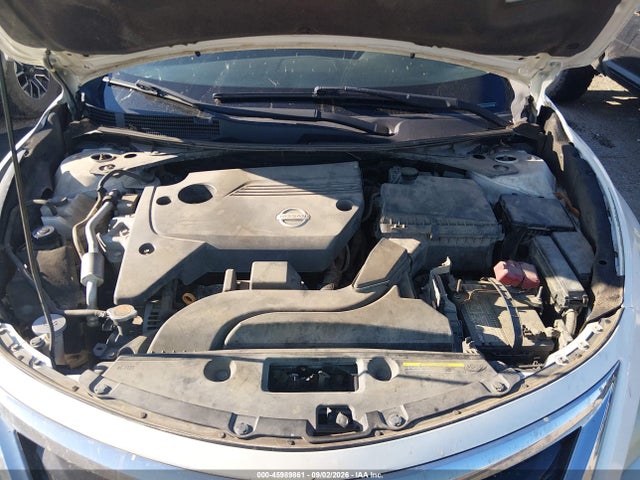 2015 Nissan Altima 2.5 Sv მანქანა იყიდება აუქციონზე, vin: 1N4AL3AP9FC172307, აუქციონის ნომერი: 45989861
