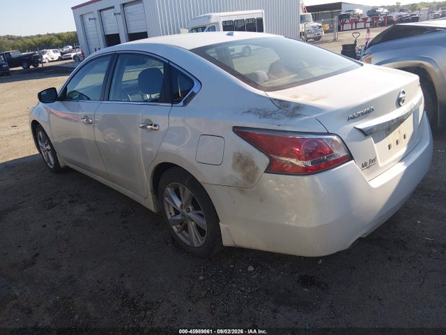 2015 Nissan Altima 2.5 Sv მანქანა იყიდება აუქციონზე, vin: 1N4AL3AP9FC172307, აუქციონის ნომერი: 45989861