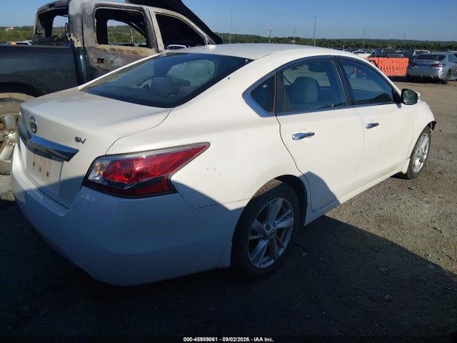 2015 Nissan Altima 2.5 Sv მანქანა იყიდება აუქციონზე, vin: 1N4AL3AP9FC172307, აუქციონის ნომერი: 45989861